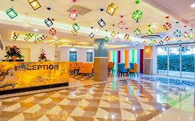 Crystal World Of Colors 4*